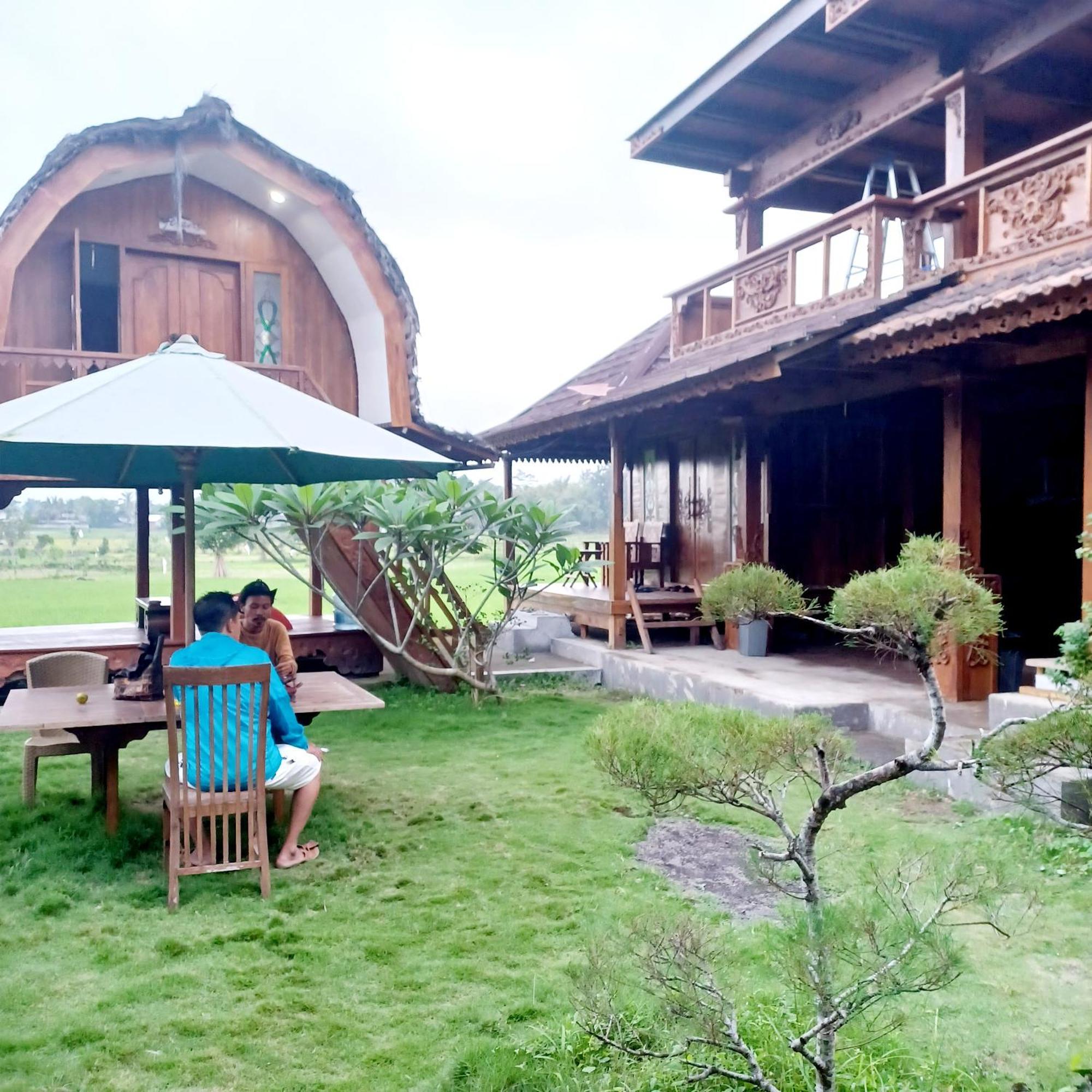 Bujak Permai Villa Matahari Lombok Ntb 普拉亚 外观 照片