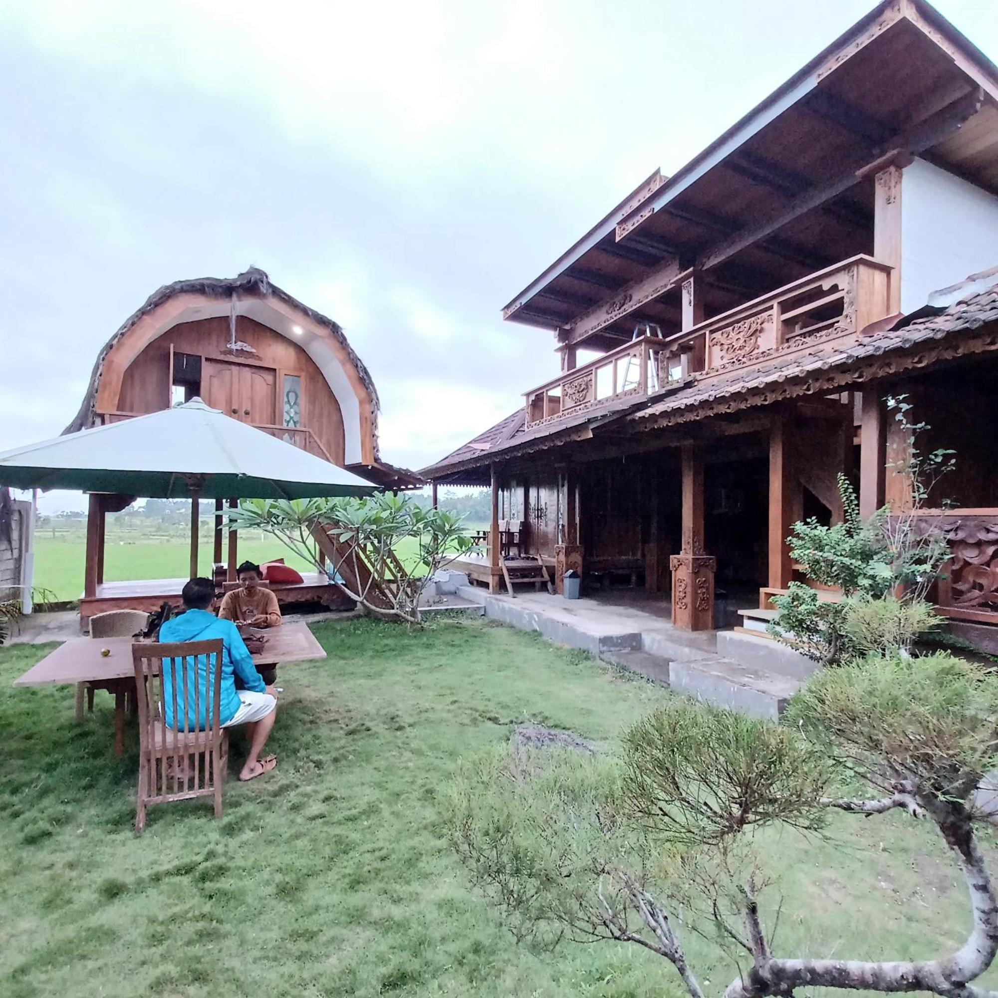 Bujak Permai Villa Matahari Lombok Ntb 普拉亚 外观 照片