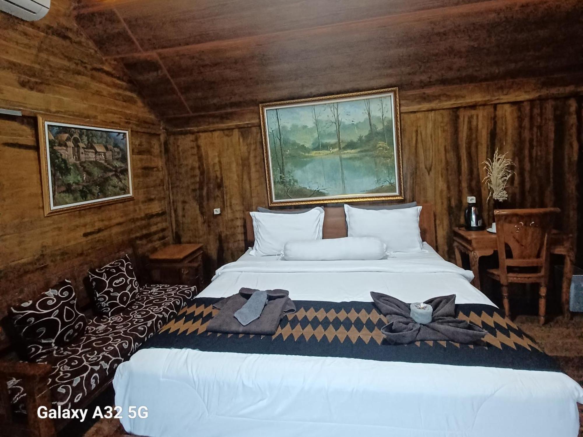 Bujak Permai Villa Matahari Lombok Ntb 普拉亚 外观 照片