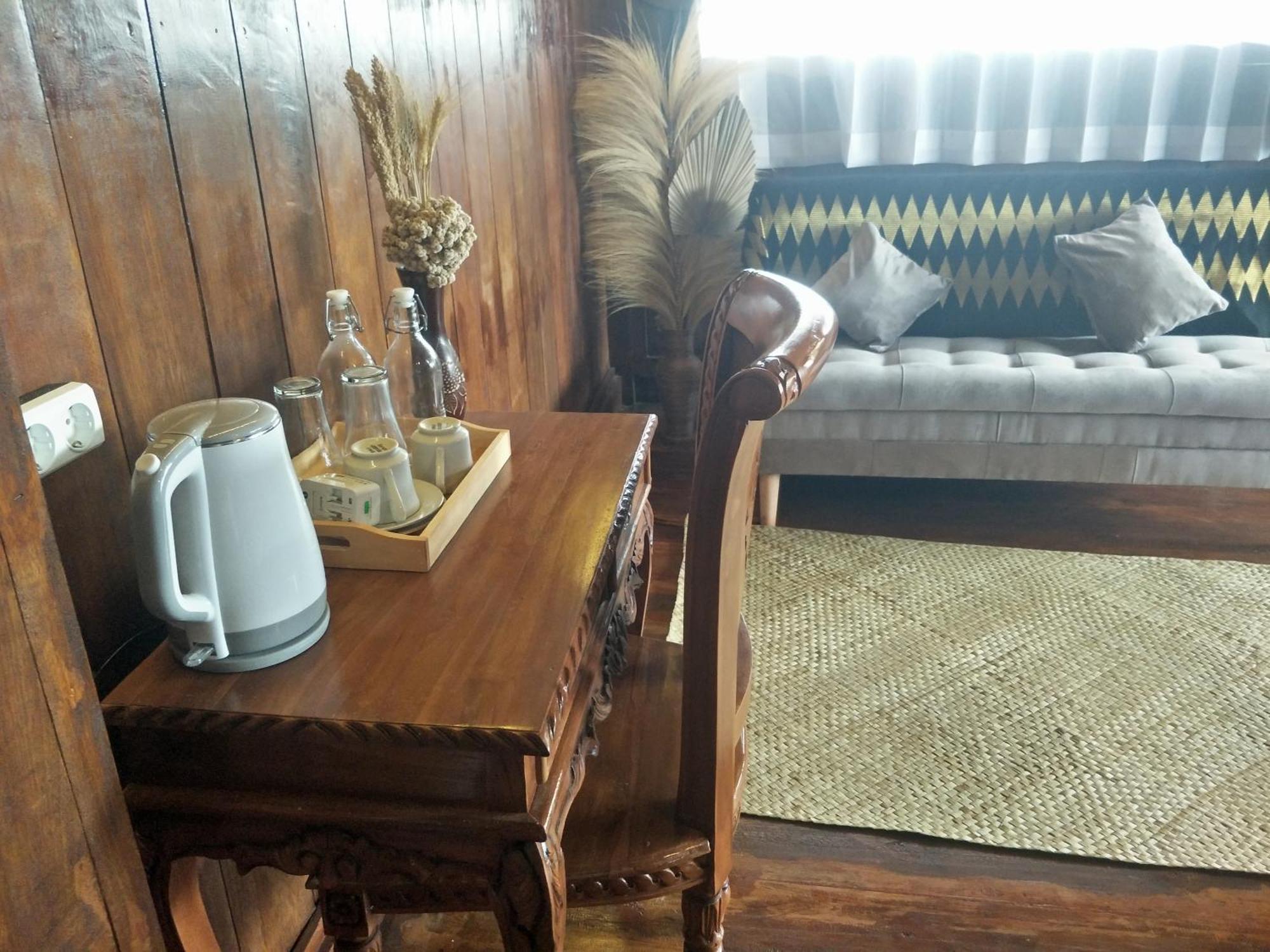 Bujak Permai Villa Matahari Lombok Ntb 普拉亚 外观 照片
